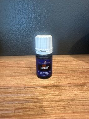 Young Living Loyalty Essential Oil Blend — Deep Blue Bottle